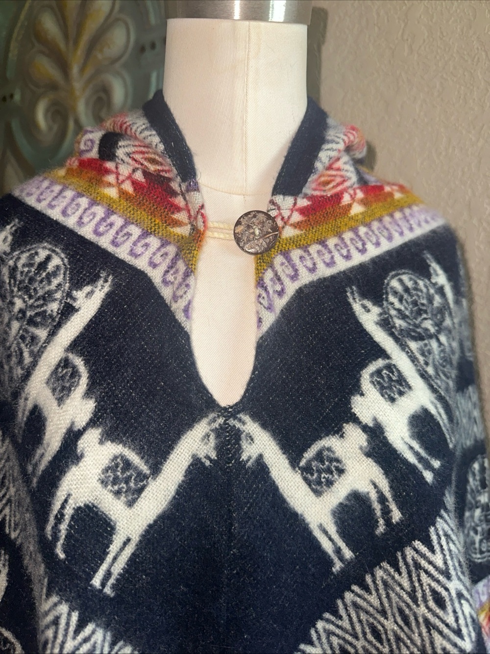Hooded Llama Alpaca Print Poncho Cape Fringe Southwestern Boho One Size - Picture 2 of 10